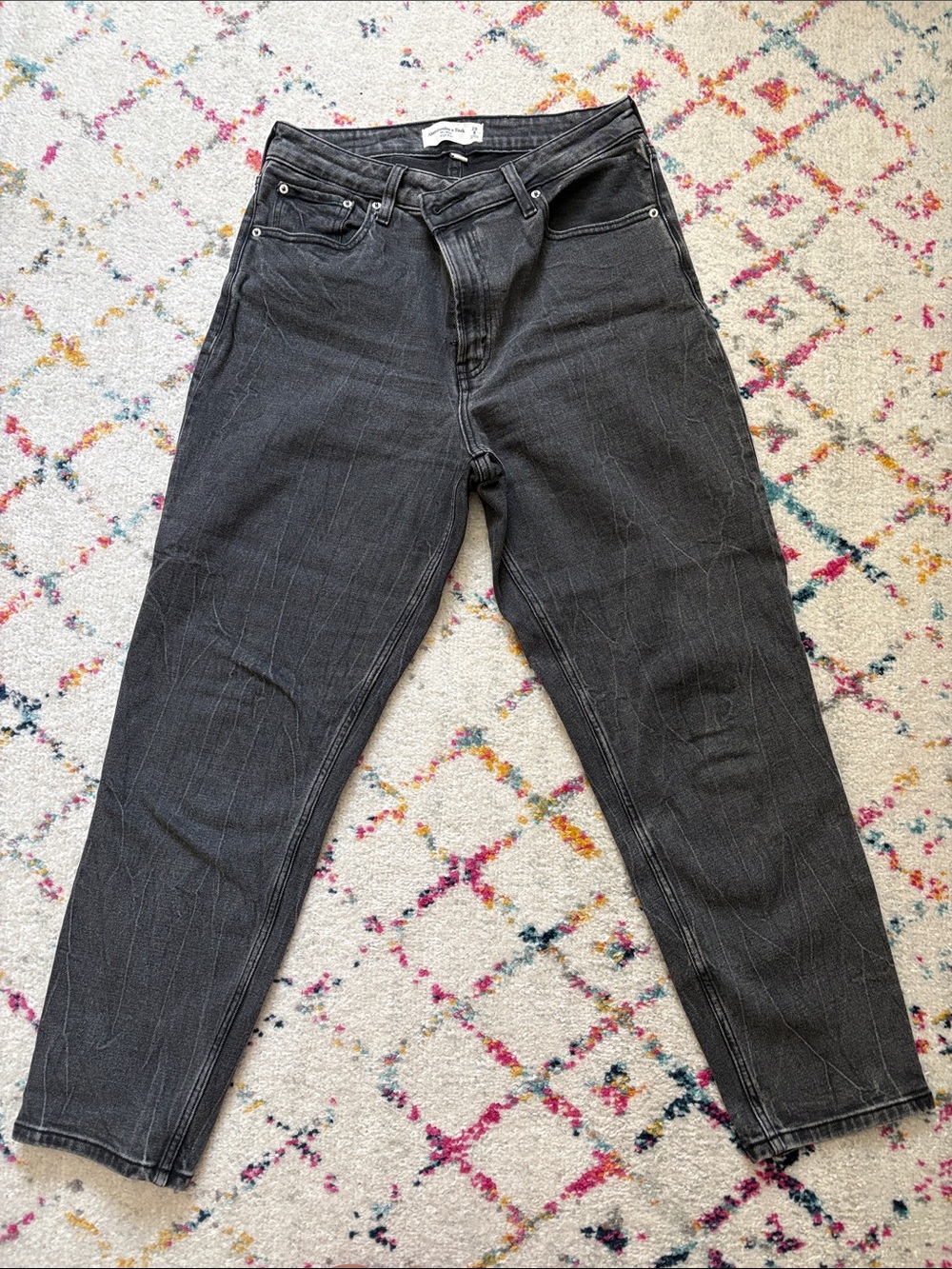 Abercrombie & Fitch Black High-Waist Straight Jeans
